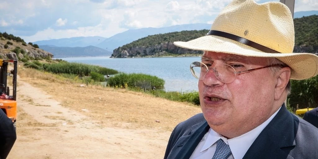 «Πώς έγινε υπουργός ο Κοτζιάς» – Δημοσιογράφος που τον γνώρισε κάνει αποκαλύψεις-βόμβα!